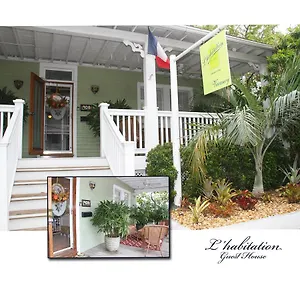 2* Couette-café L'habitation Guesthouse- Adult Exclusive